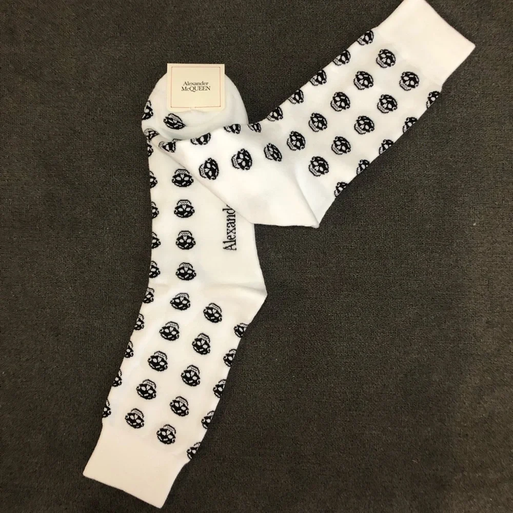 Alexander McQueen White Socks with Black Skull Pattern